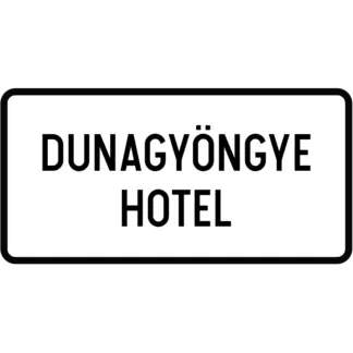 Idegenforgalmi úticél neve KRESZ közlekedési tábla