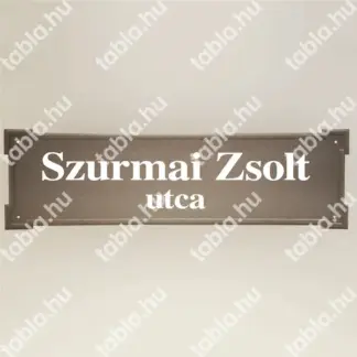 Utcanévtábla domborított